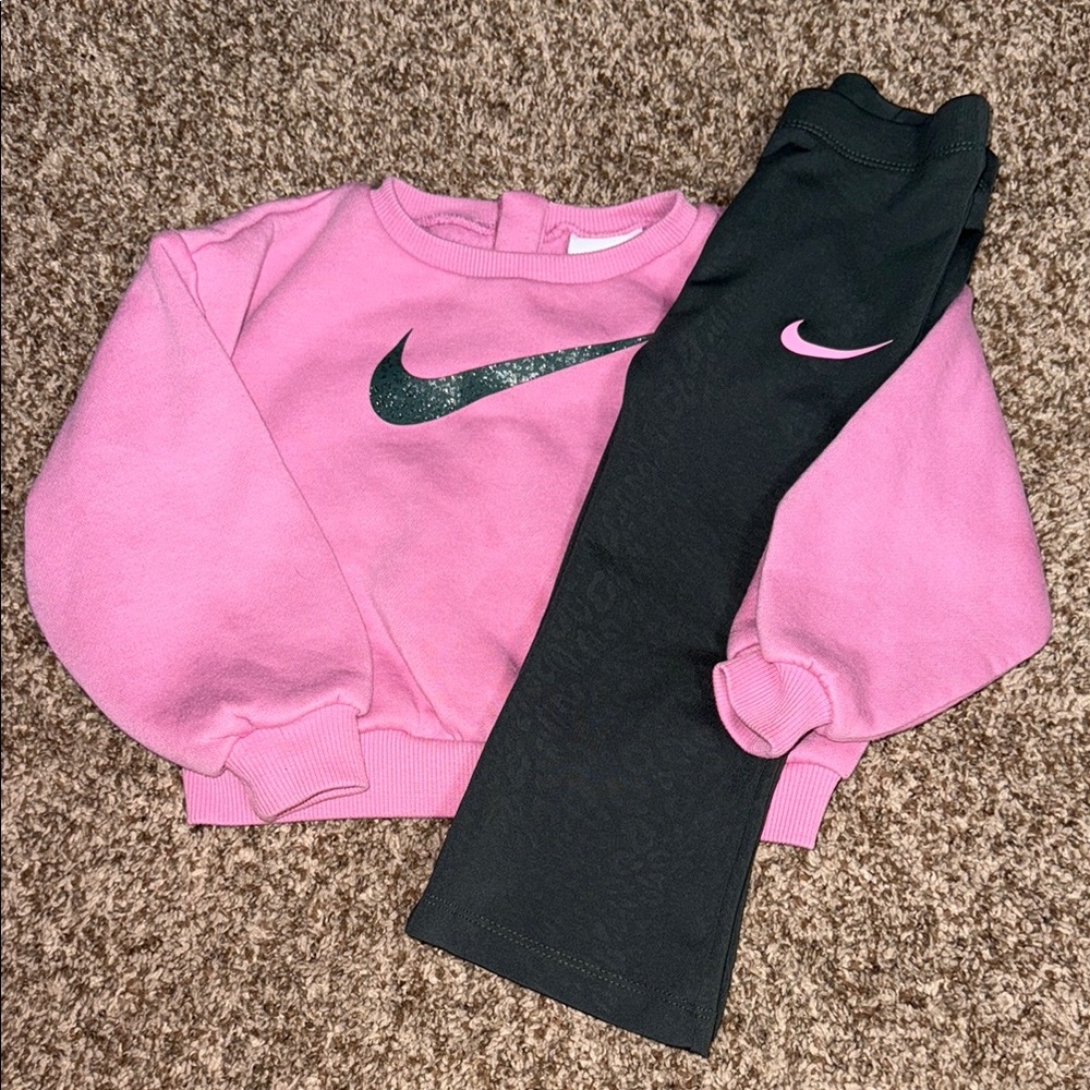 Nike Pink and Black Leggings for Active Wear